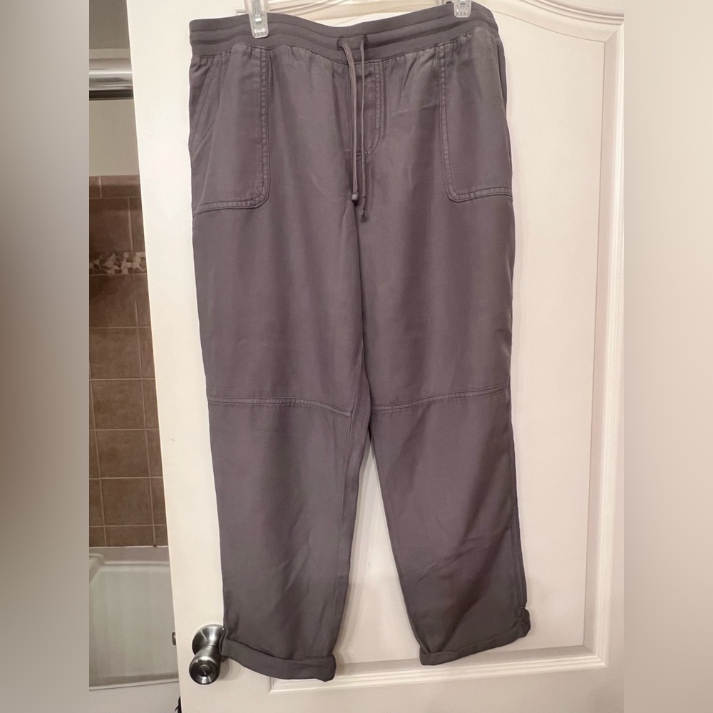 Maurice’s grey lightweight rolled pants- 14